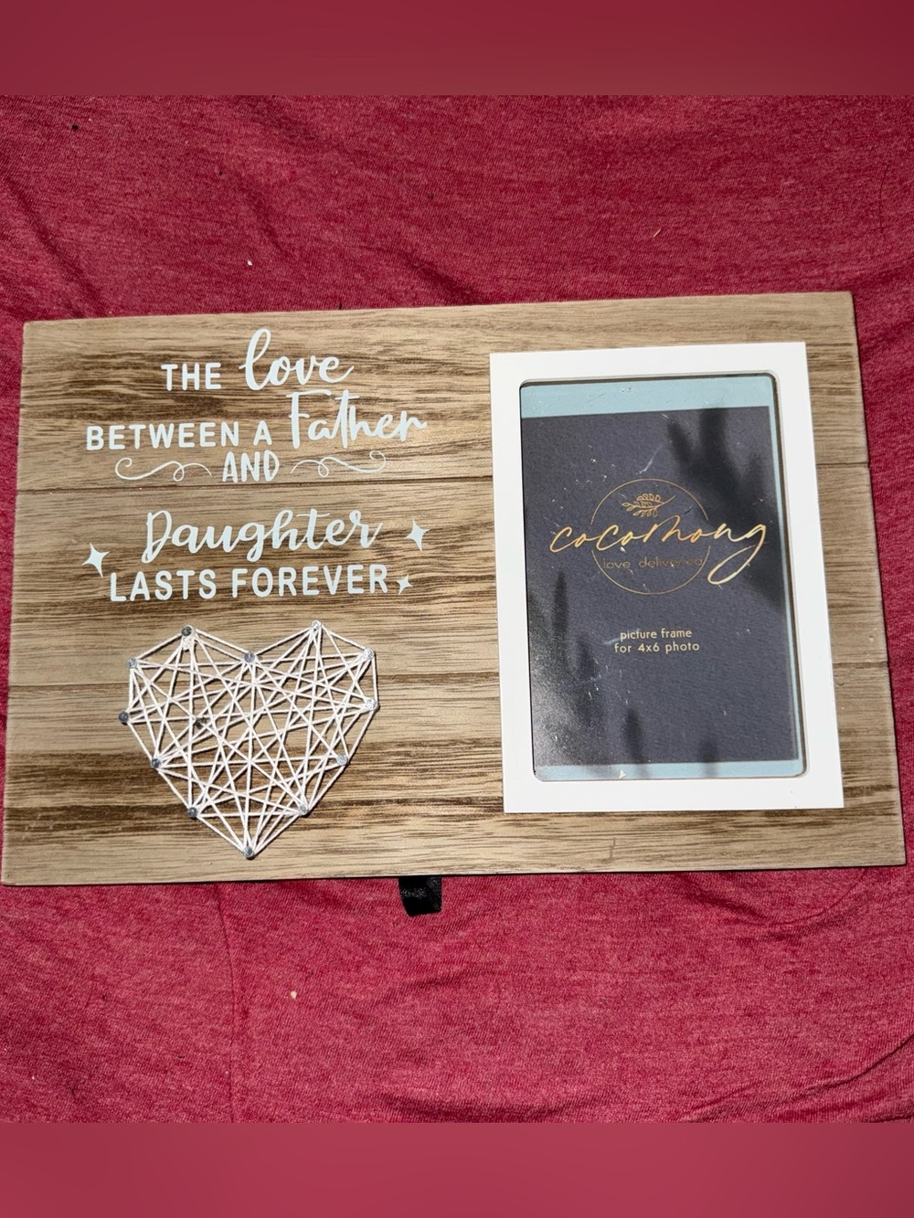 Rustic Wood Picture Frame with White String Heart – Daughter & Father Sentiment